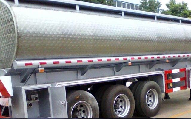 罐車防護底板選用明泰鋁業(yè)6082鋁板 罐車防護底板選用明泰鋁業(yè)6082鋁板