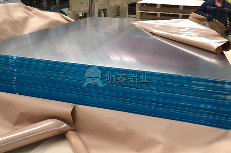 廣東電池托盤用鋁合金板帶規(guī)格有哪些？具體價(jià)格多少